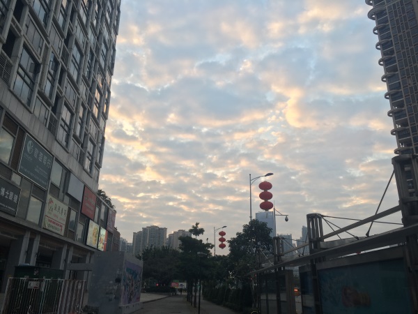 瓜瓜早課堂(135)-青春沒了,還有故事 瓜瓜早課堂(135)-青春沒了,還有故事